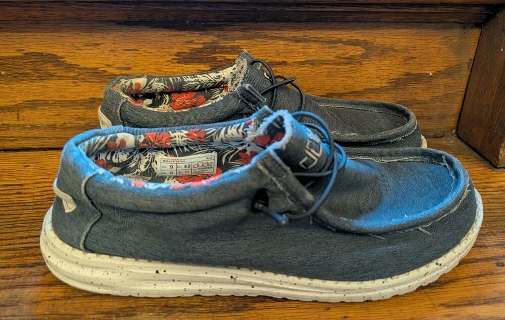 Hey Dude Wally Stretch Blue Casual Slip-On Comfort Shoes Loafers Men’s Size 9